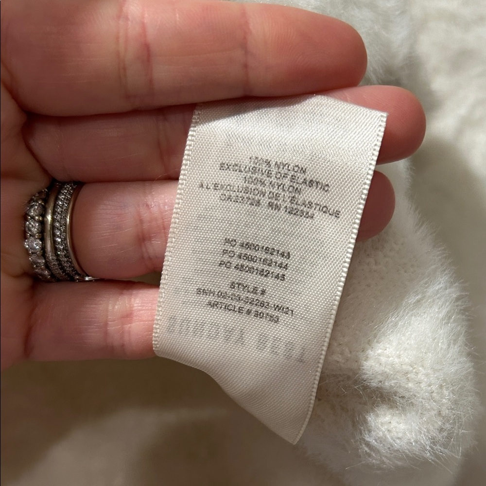 Aritzia Cream Fuzzy Crew Neck Sweater - Picture 5 of 6